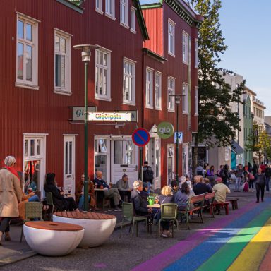 LGBT Islândia - Rua colorida Reykjavik