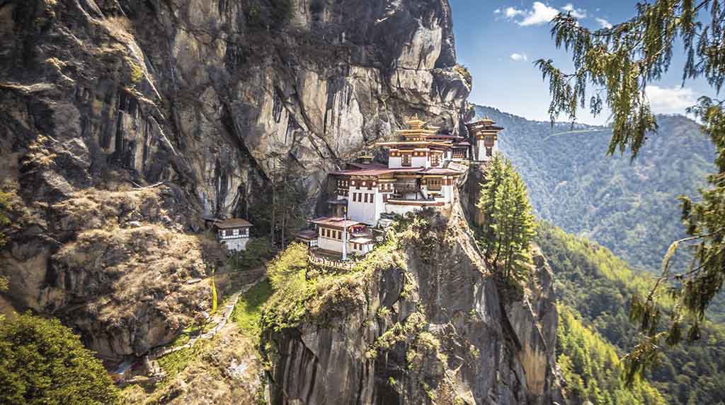 Turismo no Butão: o mosteiro Paro Taktsang (Ninho do Tigre)