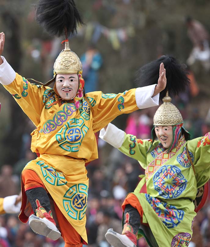 Turismo no Butão: dança de máscaras