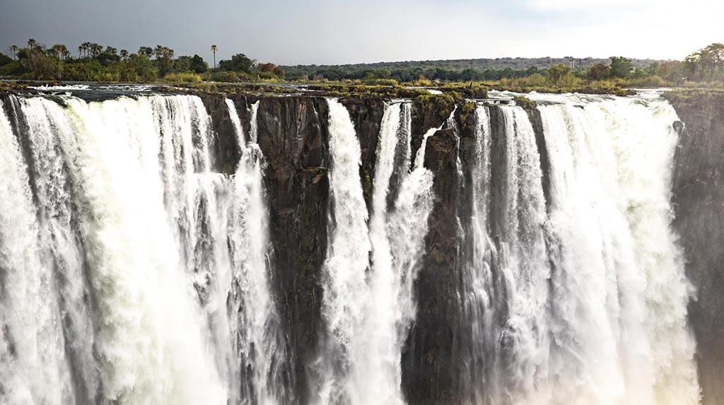 Victoria Falls Que história é essa Porchat? Viagem para Zâmbia e Zimbábue