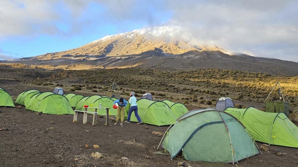 Acampamento Trekking ao cume do Kilimanjaro África