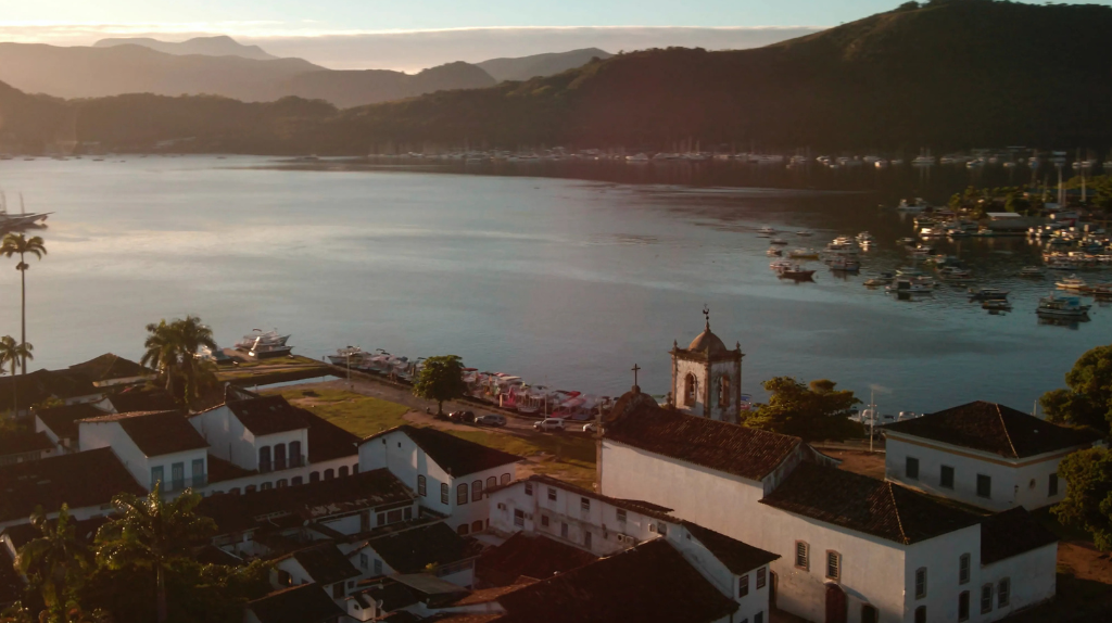 Sabores e cultura em uma viagem em familia a Paraty
