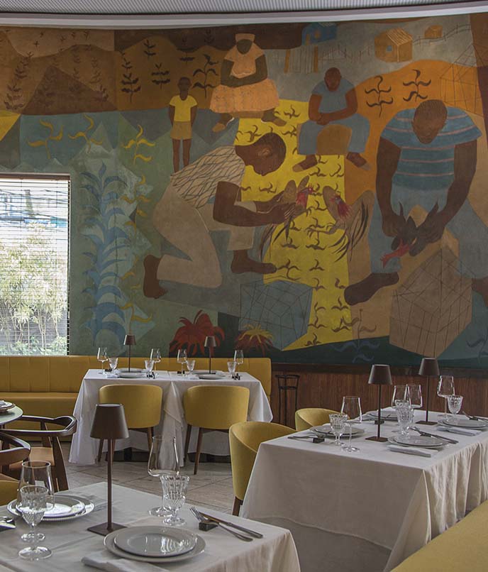 Painel do restaurarnte do Wish Hotel, em Salvador, assinado por Genaro de Carvalho