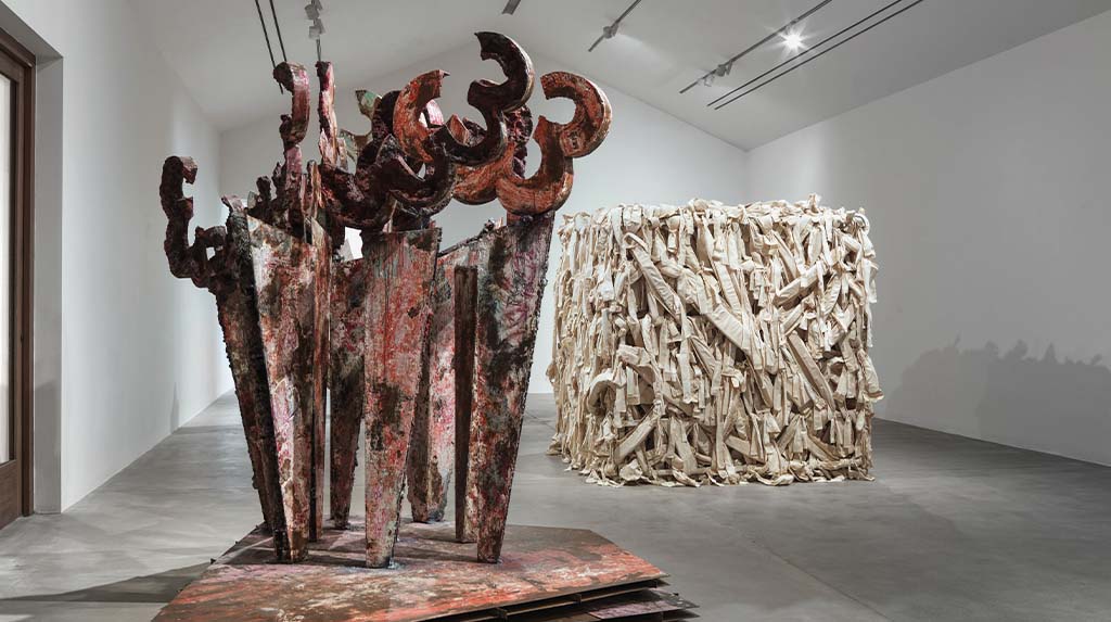 Instalação de arte contemporânea em museu do roteiro cultural pelo Danúbio